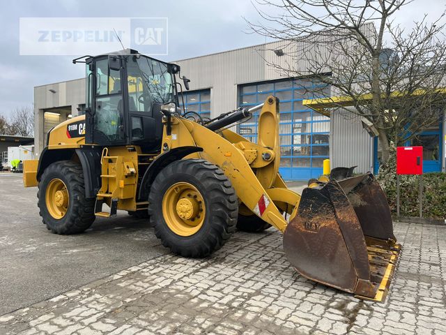 CAT 918M