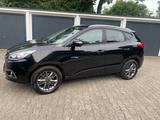 Hyundai ix35 blue 1.6l Finale Gold Paket 2WD /Navi/Teill - Hyundai ix35 in Gelsenkirchen