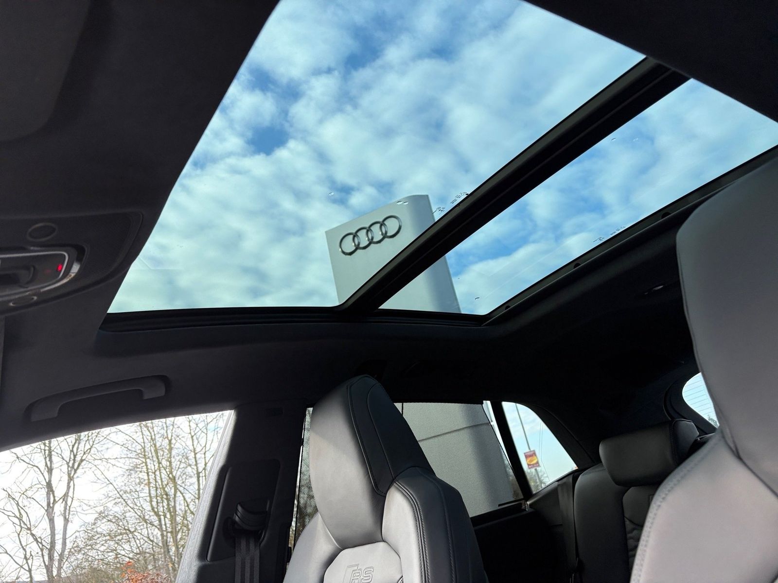 Audi RSQ8 - Bild 16