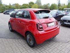 Fahrzeugabbildung Fiat 500 500 e RED Edition 42 kWh (118 PS)