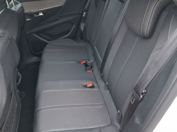 Peugeot 3008 GT 1.2 136 Kam.+KeyLess+LED+Navi+Pano+SD