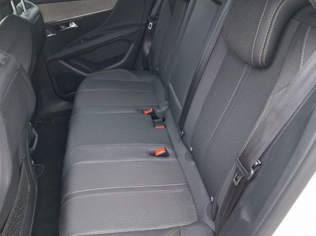 Peugeot 3008 GT 1.2 136 Kam.+KeyLess+LED+Navi+Pano+SD