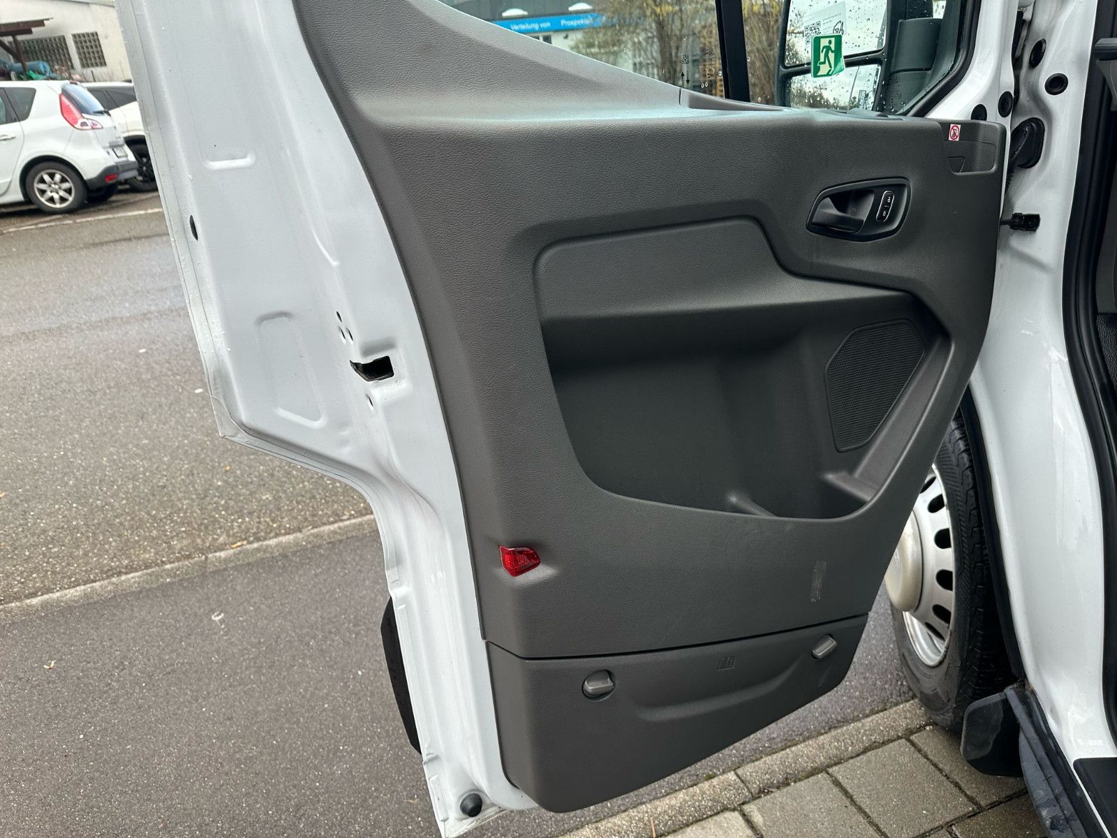 Fahrzeugabbildung Ford TRANSIT 460 BUS L4*17 Sitzer*ACC*KLIMA*