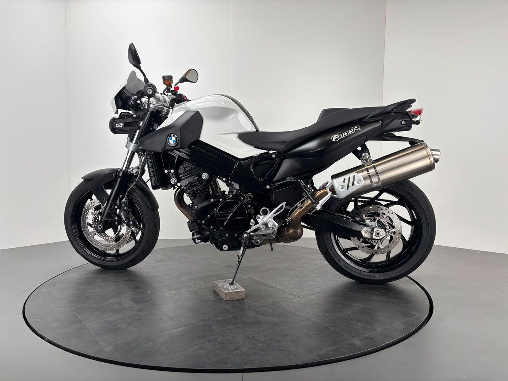 Fahrzeugabbildung BMW F 800 R *1.HAND *SERVICE NEU