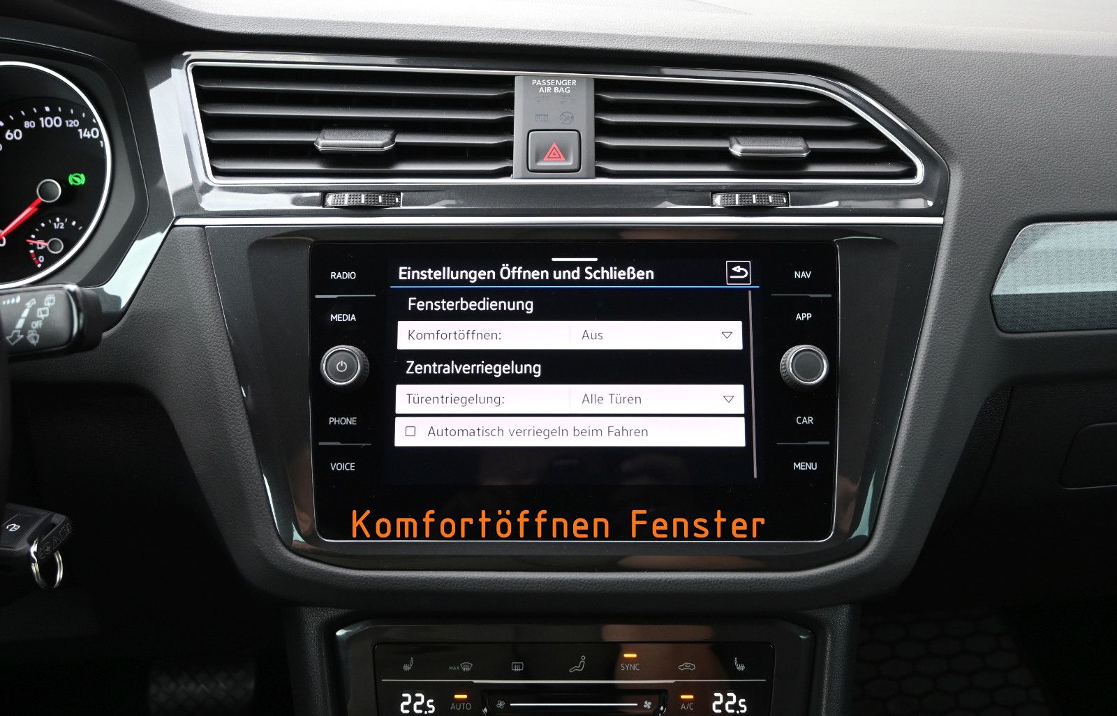 Fahrzeugabbildung Volkswagen Tiguan 2.0 TDI DSG 4MOT Life °ACC°AHK°HUD°STHZ°