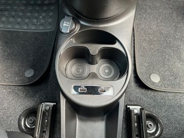 Fiat 500 Lounge 1,0 Hybrid