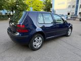 Volkswagen Golf IV 1,6 EDITION-AUTOMATIK-KLIMA-50000-KM-TÜV - Volkswagen aus 2002