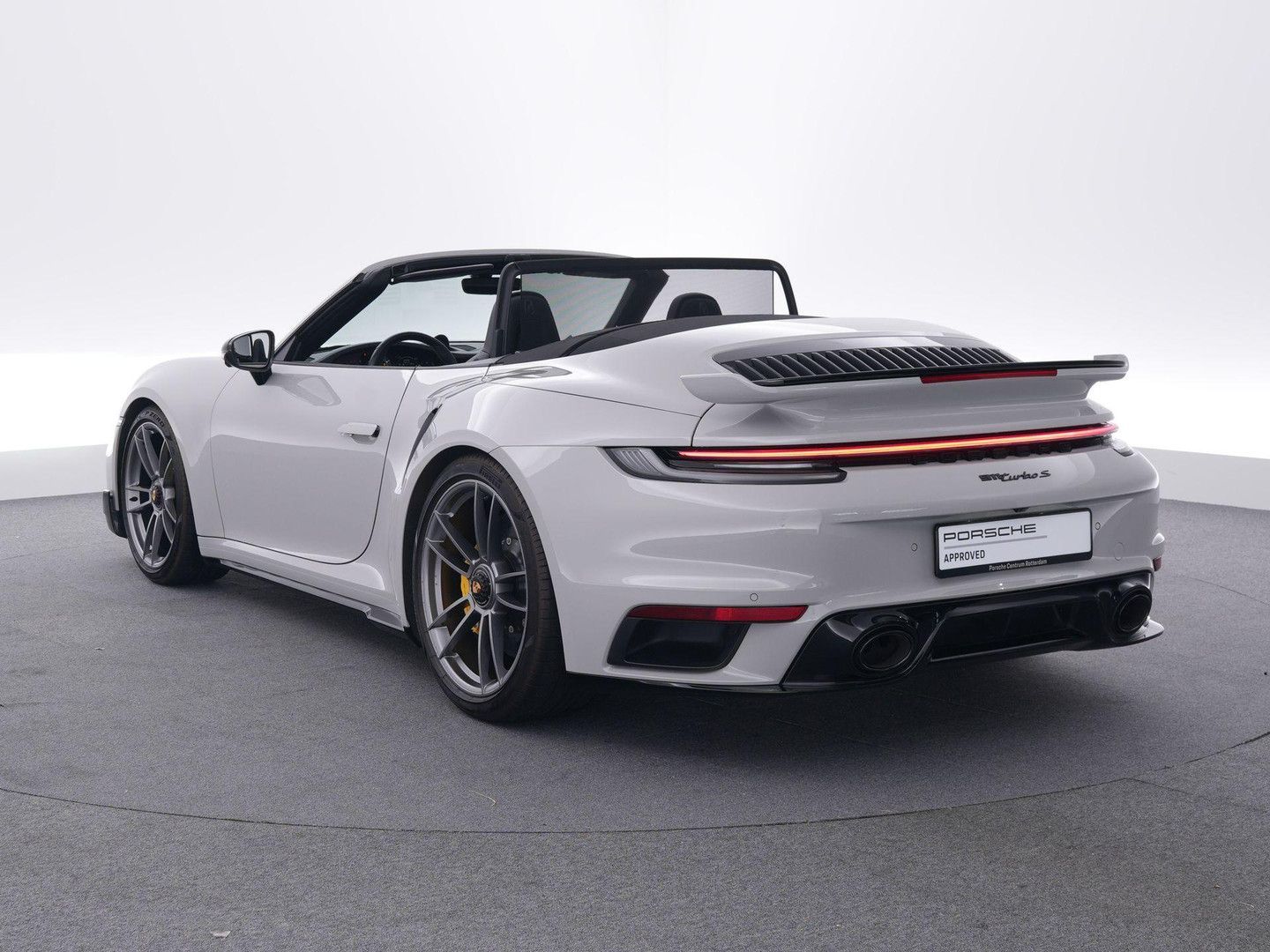Porsche 992 Cabrio 3.8 Turbo S imagem 3