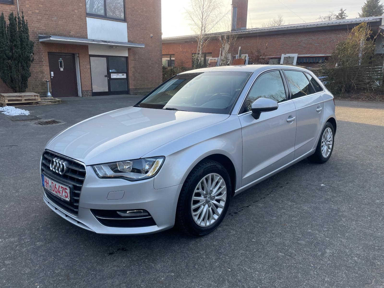 Audi A3 2.0 TDI S tronic Ambiente Sportback