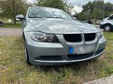 BMW 318i  (E90) - Neuer TÜV - wenig Kilome... - BMW 318 aus 2005: 318i