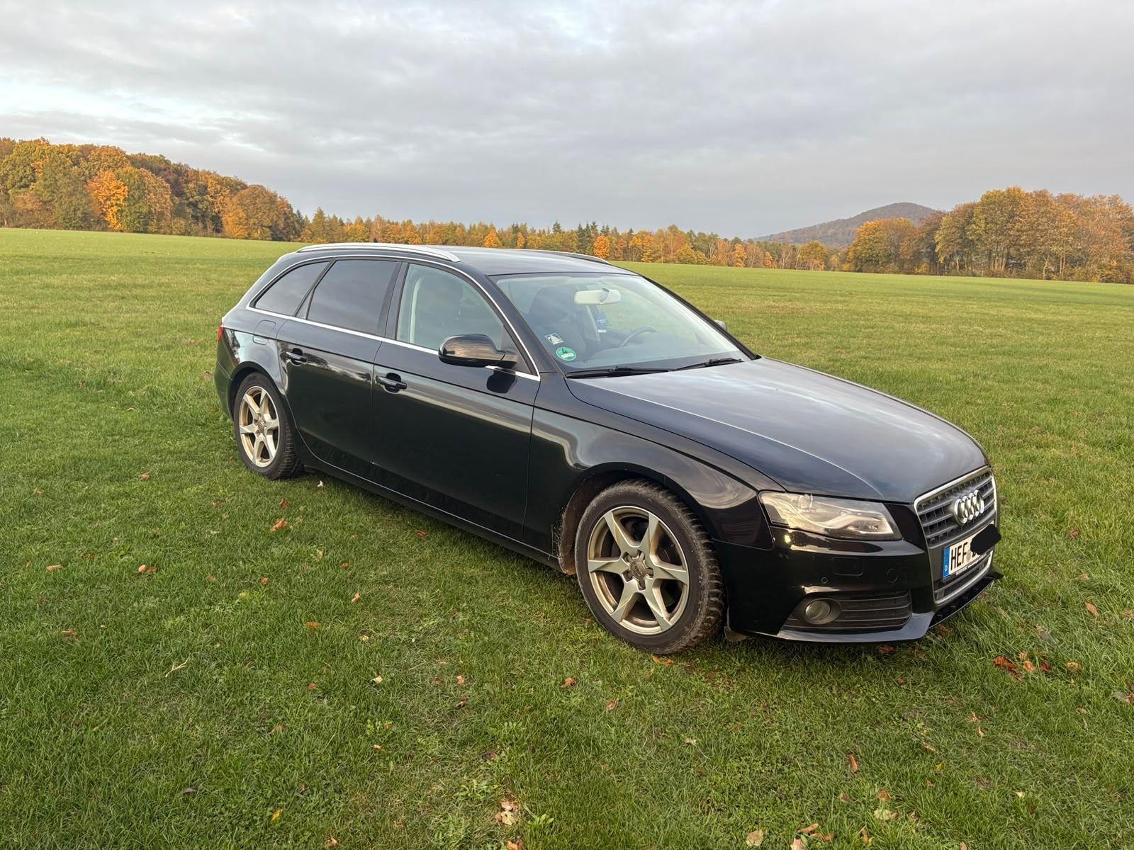 Audi A4 2009 — photo 5