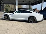 Porsche Taycan Turbo S *Approved Garantie* Carbon * - mit Elektro-Antrieb: Garantie