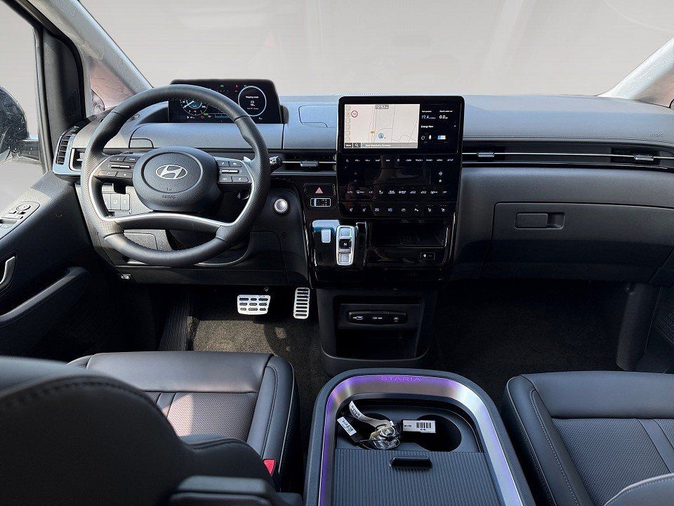 Fahrzeugabbildung Hyundai STARIA Hybrid 7-Sitzer SIGNATURE Pano