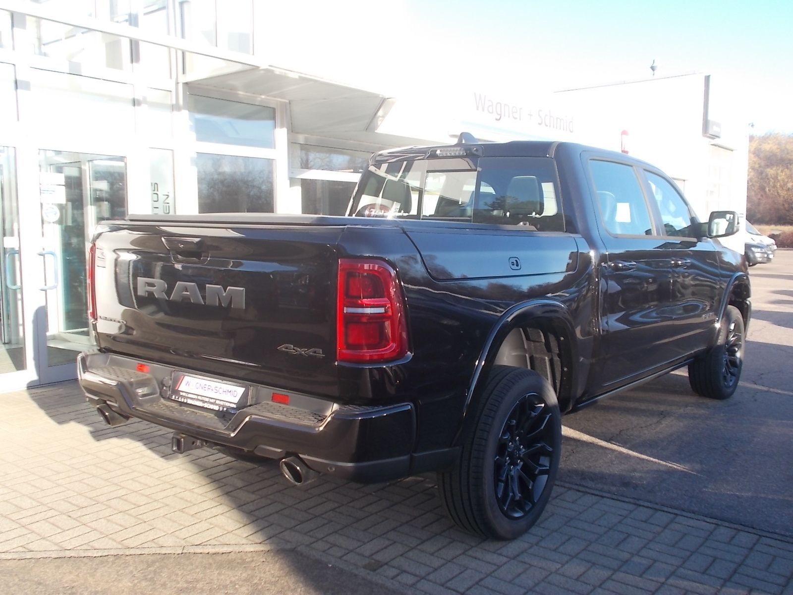 Fahrzeugabbildung Dodge RAM 1500 Limited Night 3.0 l I6 HO 100