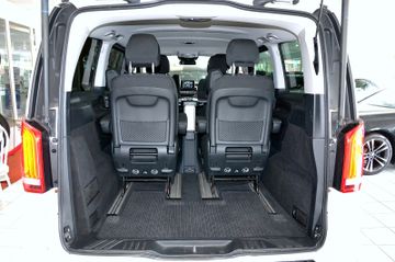 Mercedes V 250 - 12