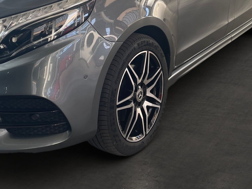 Fahrzeugabbildung Mercedes-Benz V 300 ED/L 4x4 AMG 7 Sitze 2,5tAHK Kühlfach STHZ
