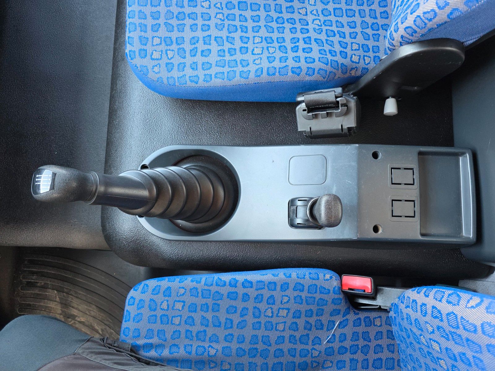 Fahrzeugabbildung MAN LE 8.150 Schaum 2.500 Liter Schmitz SLF 25/25