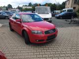 Audi A3 1.6 Attraction - Audi A3 aus 2003: 1.6