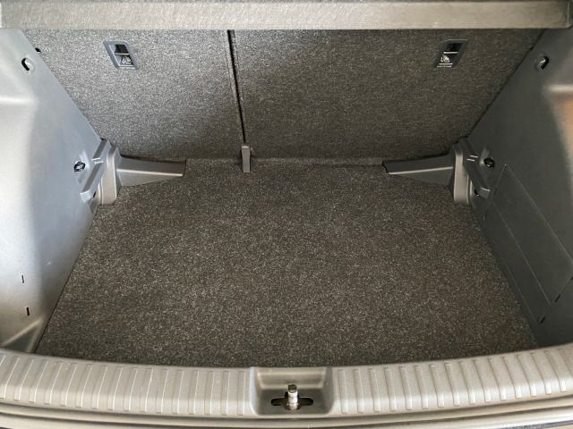 Fabia IV Essence 1.0 TSI KLIMA+EPH+LED+GRA