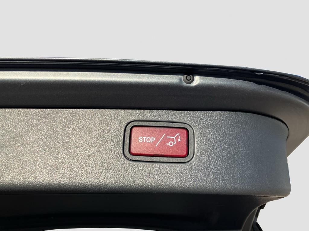 Fahrzeugabbildung Mercedes-Benz C 300 d T-Modell AMG Line*Night P.*el.Heckklappe