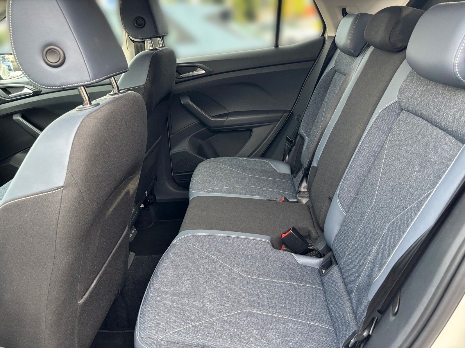 Fahrzeugabbildung Volkswagen T-Cross  Style