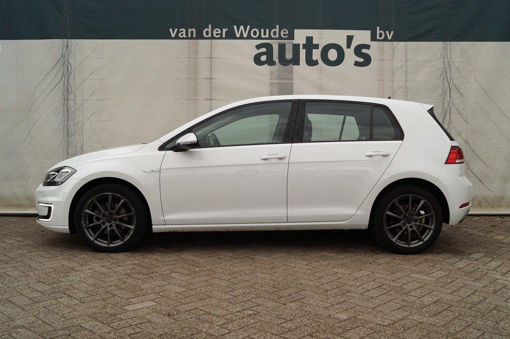 Volkswagen Golf e-Golf 136pk automatik -NAVI-ACC-LED-ECC-PD