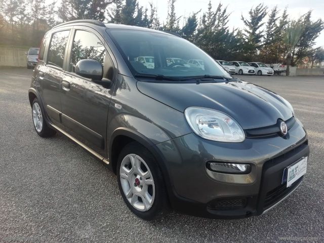 Otros FIAT Panda 1.0 FireFly S&S Hybrid Red