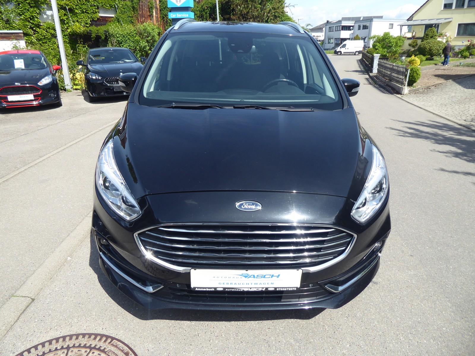 Ford Galaxy Titanium