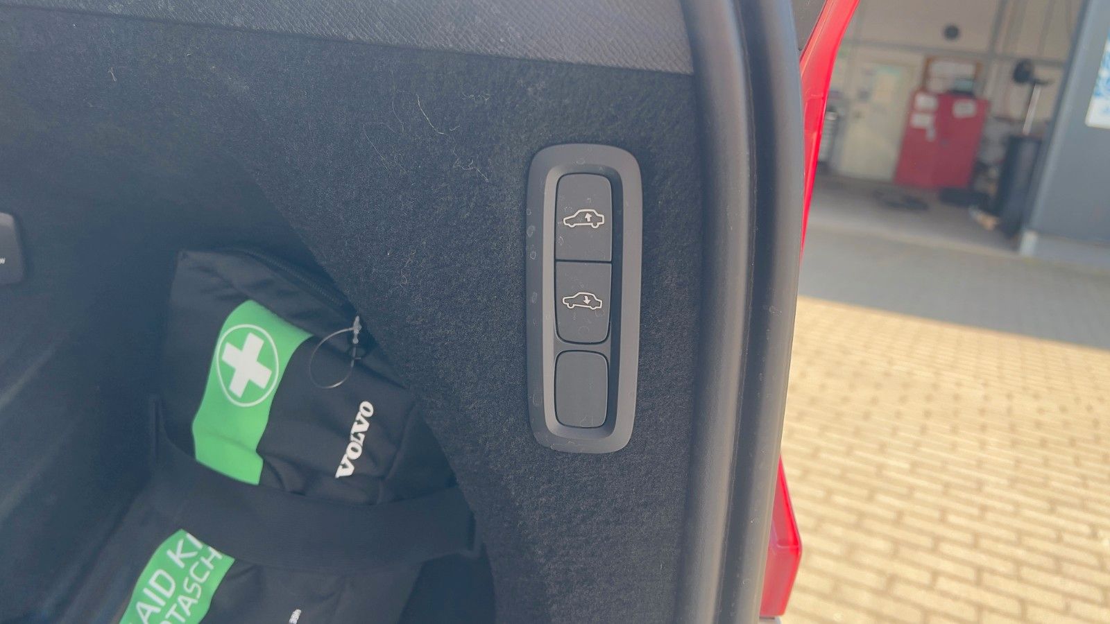 Fahrzeugabbildung Volvo XC90 B5 D AWD Ultimate Dark*B&W*HuD*LUFT*360*ACC