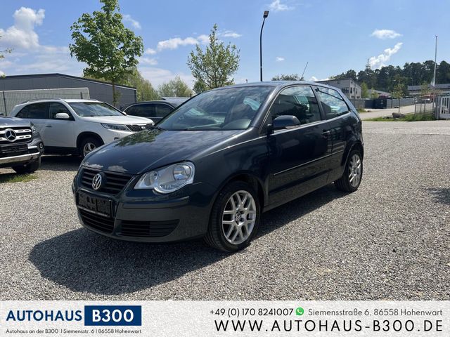 Volkswagen Polo IV 1.6*KLIMAAUTOMATIK*PDC*TEMPOMAT* Tour