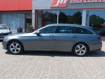 Mercedes E 220 - 3