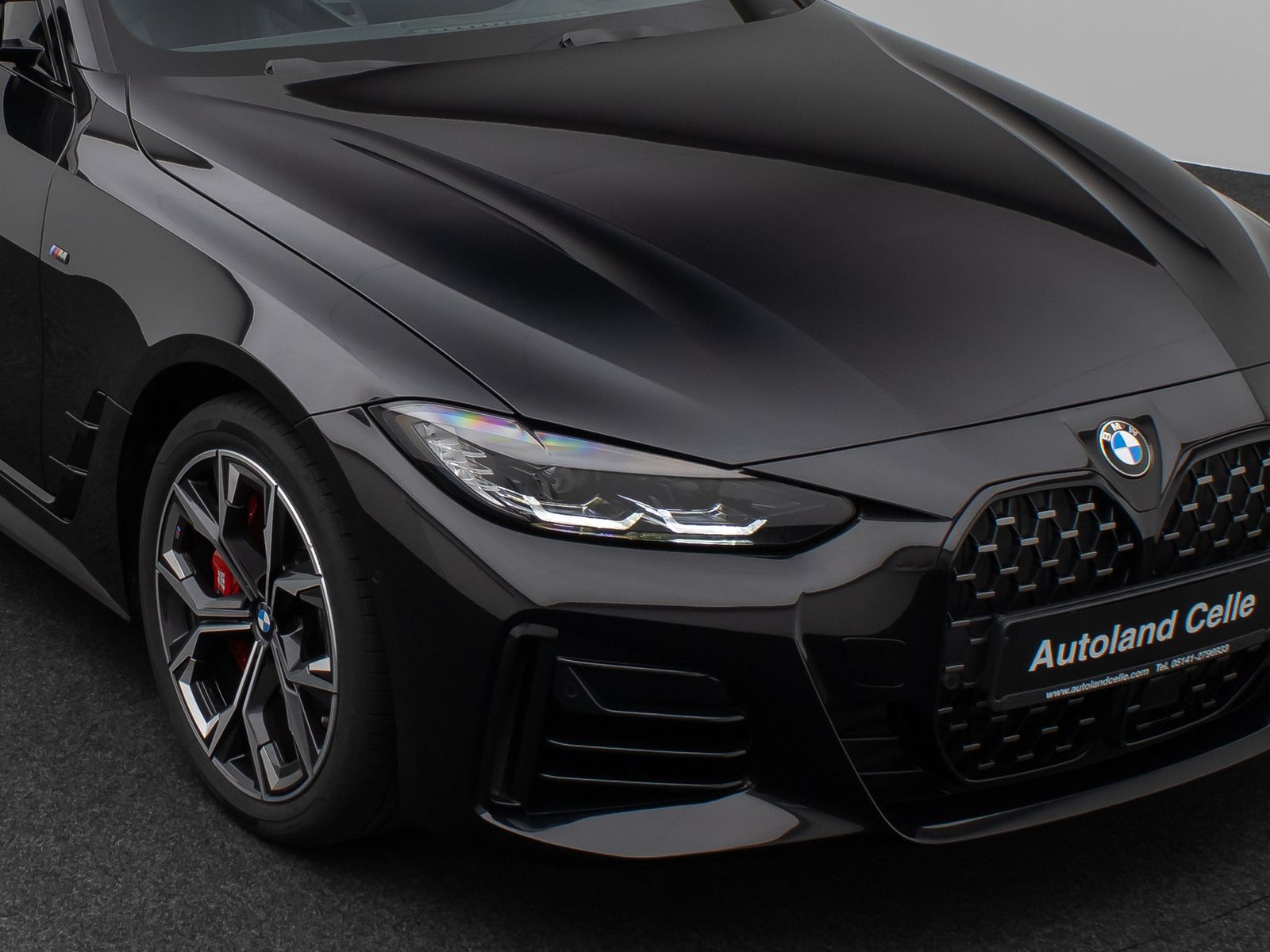 Fahrzeugabbildung BMW M440i Gran Coupé Kamera Glasdach HUD DAB H/K 19"