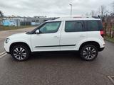 Skoda Yeti 1.4 TSI DSG L&K Outdoor L&K Outdoor - Skoda Yeti: Leder