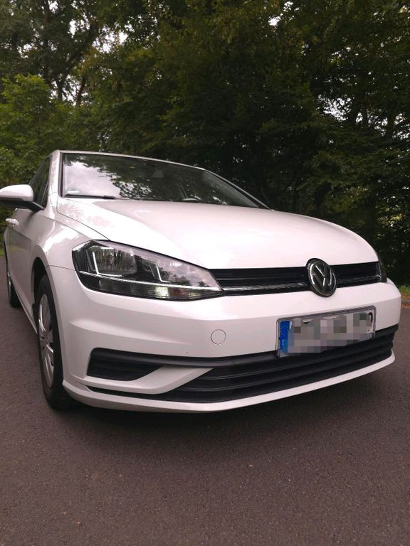 Image of Volkswagen Golf