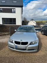 BMW 318i e91 - BMW 318: 318i E91