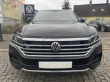 Volkswagen Touareg R-Line 4Motion 4.0TDI LEDER NAVI SHZ - Volkswagen Touareg: Geländewagen