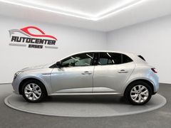 RENAULT Megane Limited Navi Kamera LED SHZ PDC HU-Neu