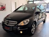 Mercedes-Benz B 200 CDI-Aut-Navi-Pano-1.Hand-Aut-