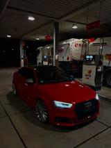 Audi A3 8V Limousine (B&O, Pdc, 12x Bereift) - Audi: V12