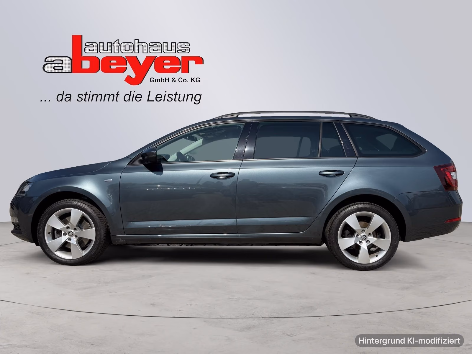 Skoda Octavia Combi 1.8 CLEVER 4x4 DSG NAVI