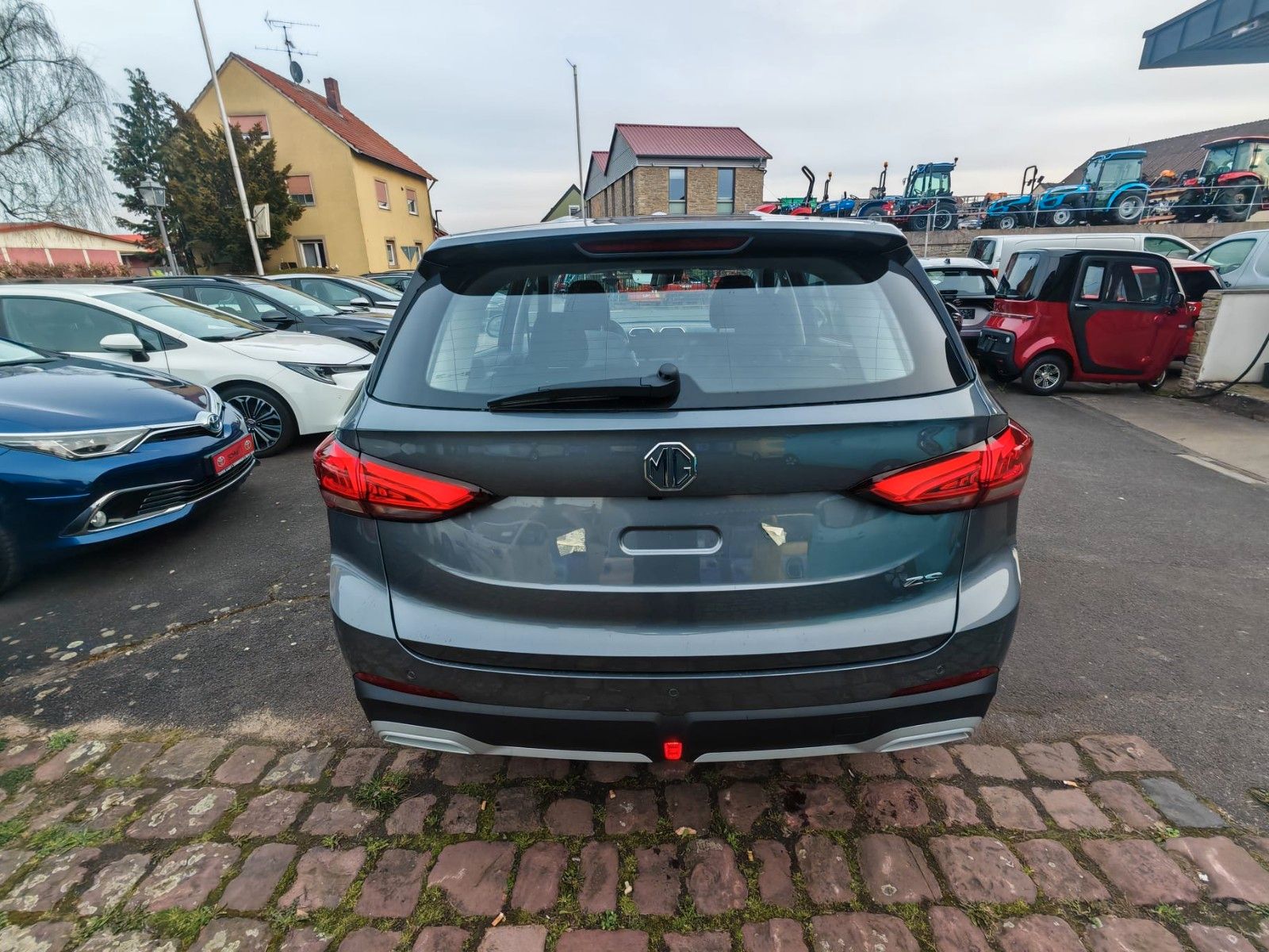 MG ZS
