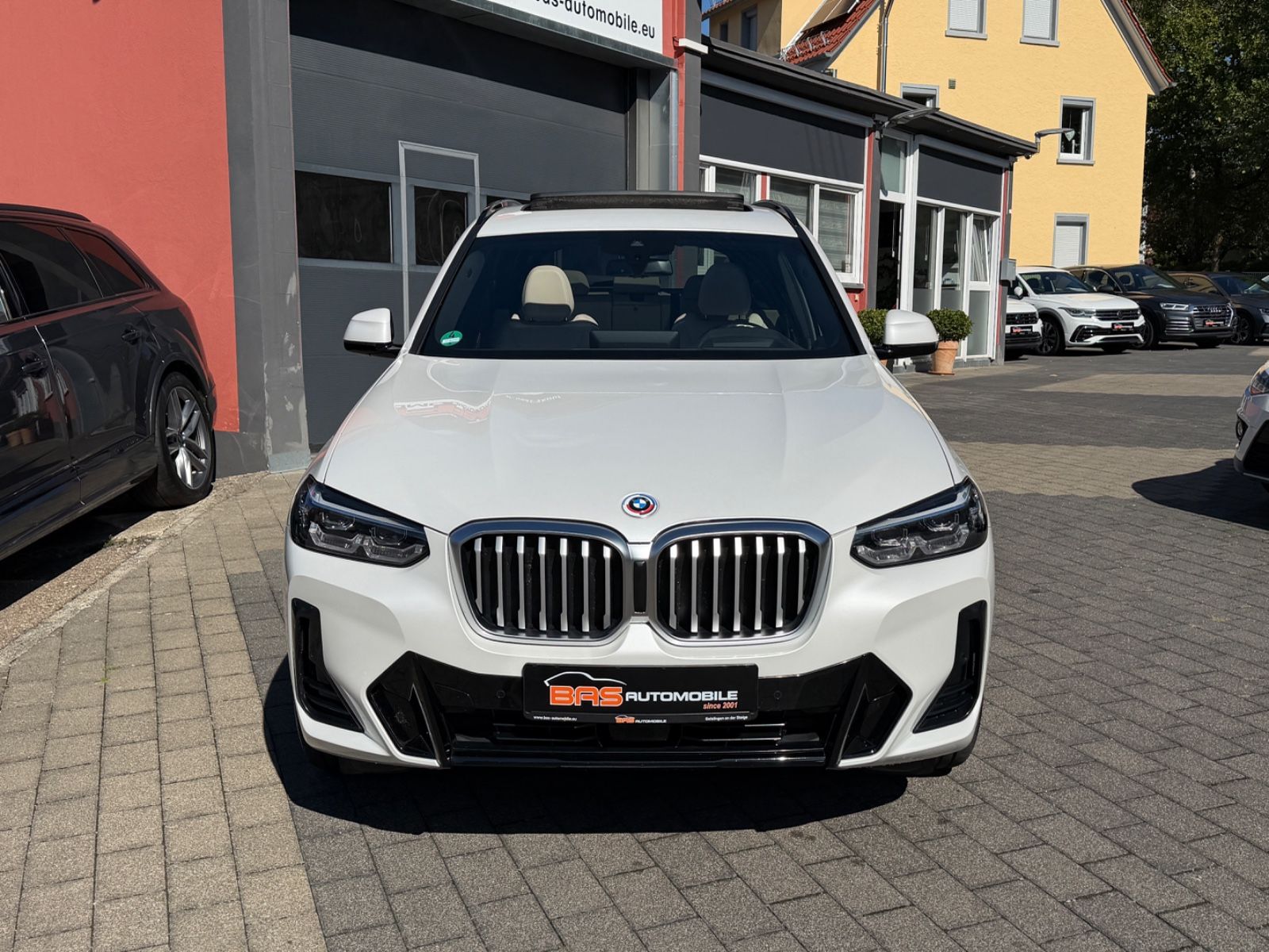BMW X3 xDrive 30 e M Sport*PANO*HUD*LED*KAM*ASSIST imagem 2