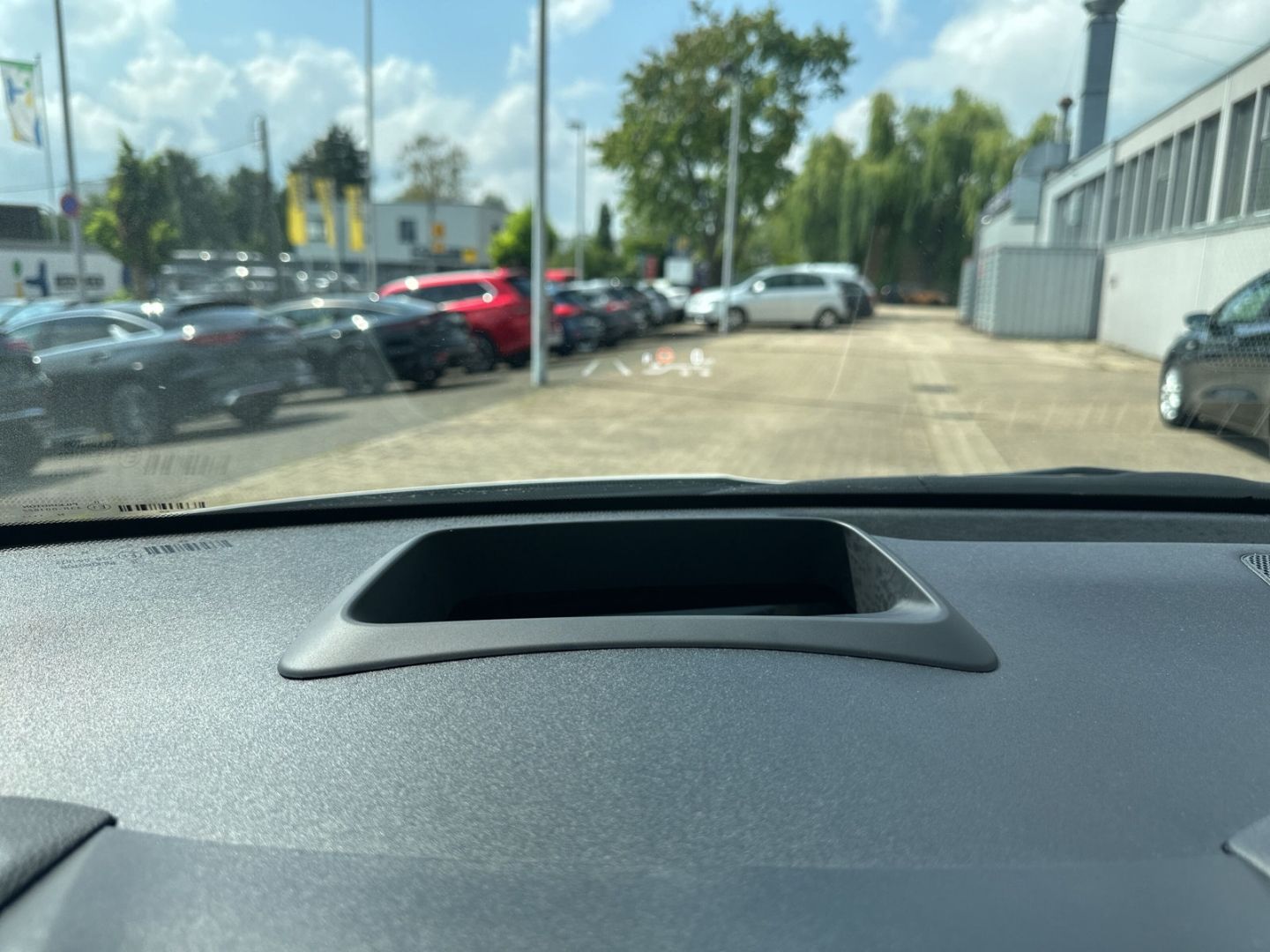 Fahrzeugabbildung Mazda 2 Hybrid Select 1.5 HUD +Digitales Cockpit+LED+A