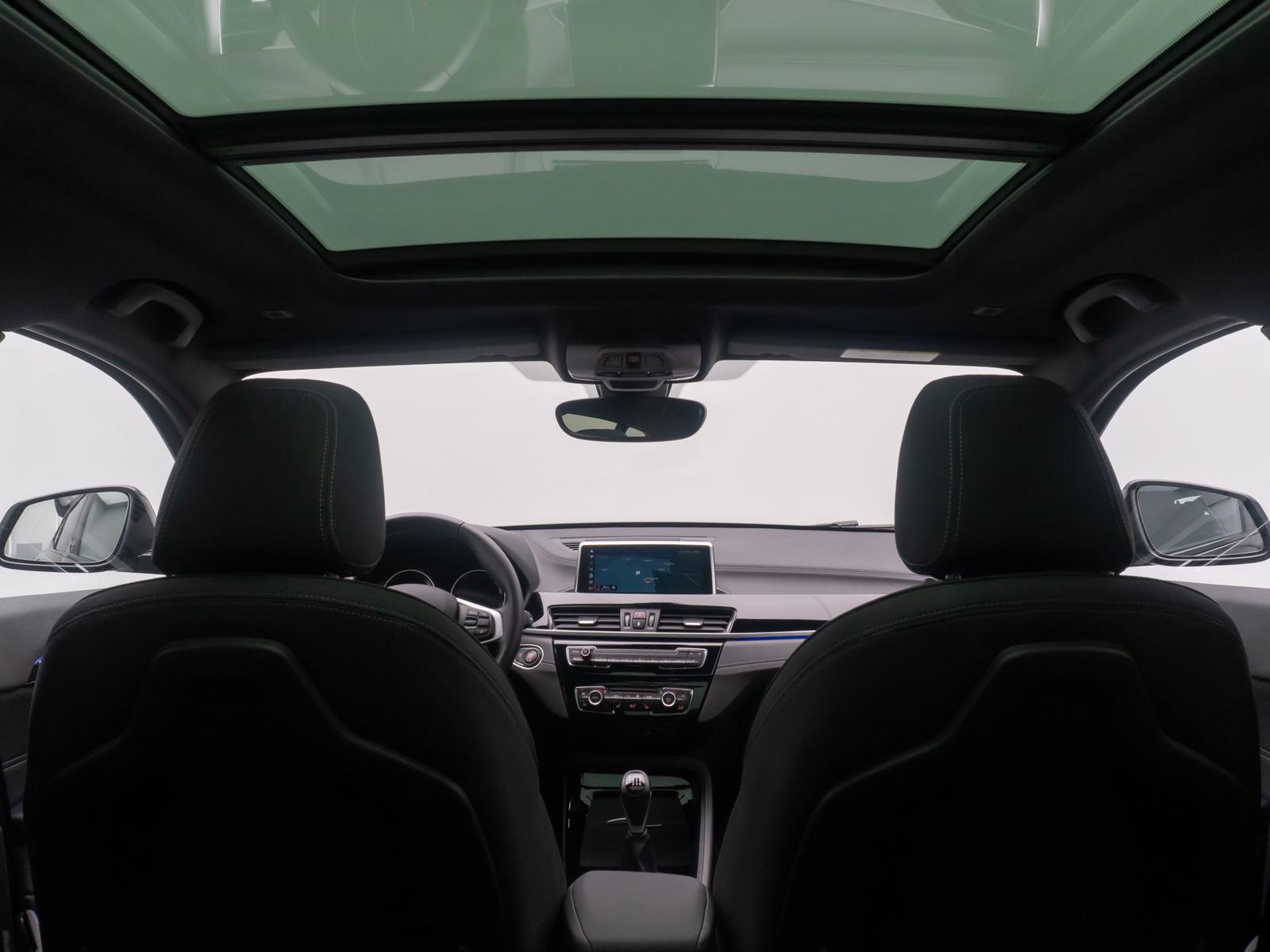 BMW X2 sD18i Sport HiFi Kamera DAB Panorama 18Zoll, миниатюра 29