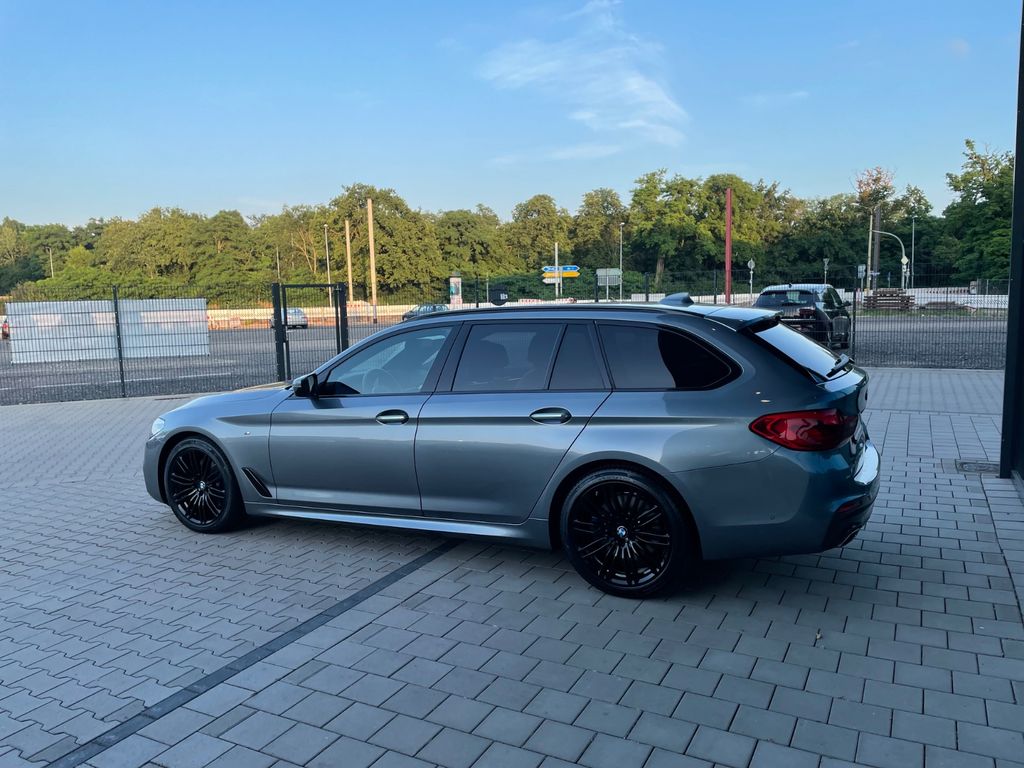 Image of BMW 530