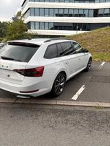 Skoda Superb 2.0 TDI SCR 147kW DSG SPORTLINE COMBI... - Skoda Superb Gebrauchtwagen in Essen