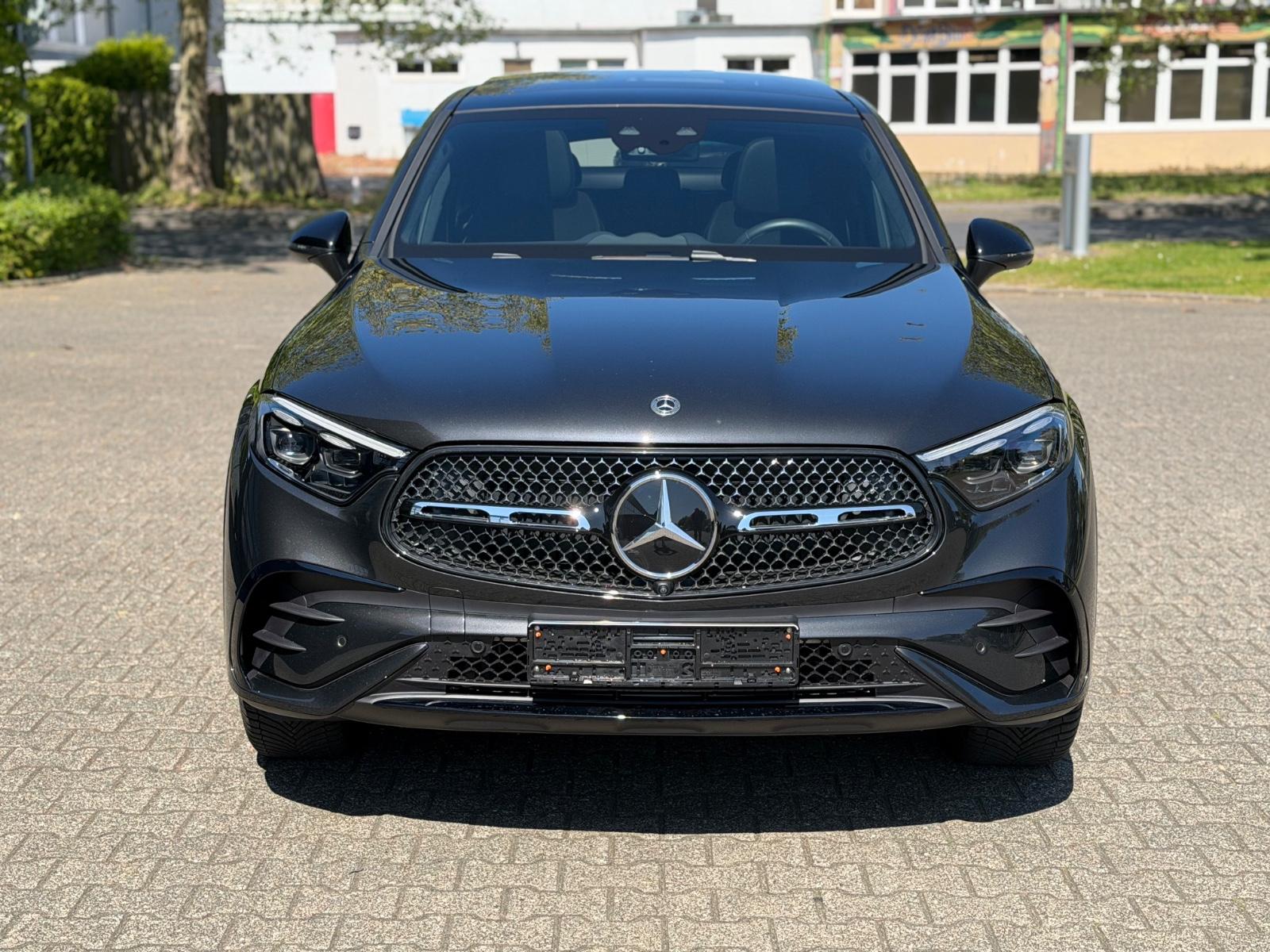 Mercedes-Benz GLC 220d 4Matic Coupe AMG PANO DIGITAL LIGHT 360