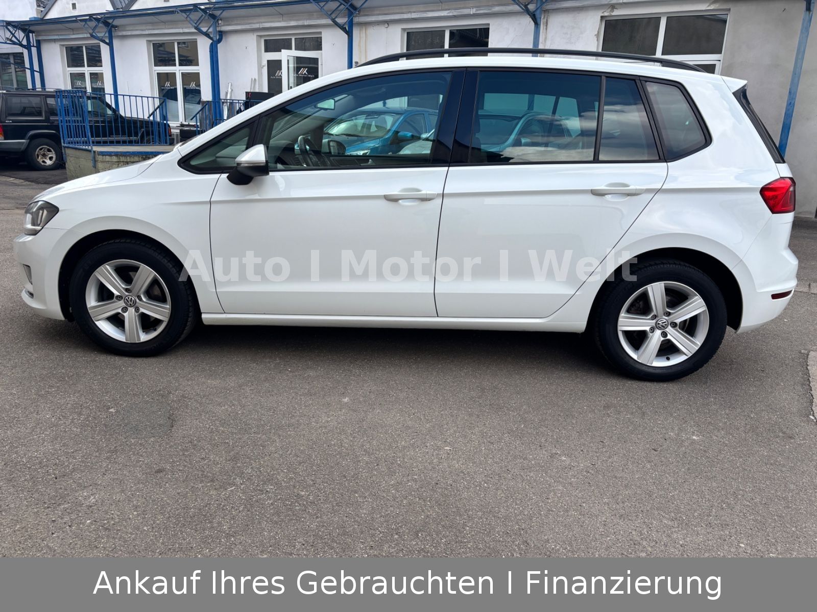 Fahrzeugabbildung Volkswagen Golf Sportsvan 1.Hand TEMPOMAT/ALU/KLIMA