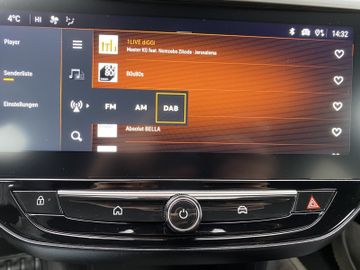 Bild 15 Opel Corsa GS NAVI/KLIMA-AUTO/PDC v+h+CAM/TOTWINKEL