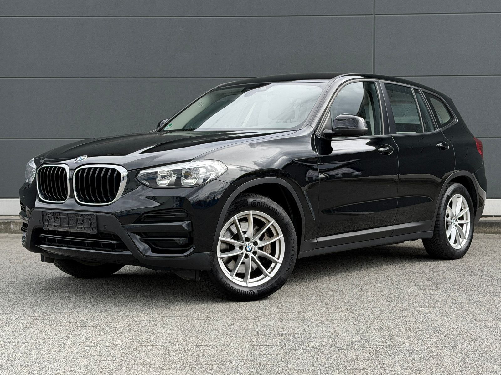BMW X3 xDrive 30 i Advantage M Sport Live Cockpit